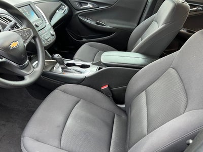 2017 Chevrolet Malibu LT 1LT