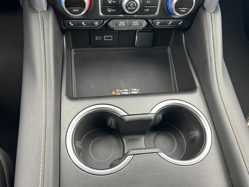 2024 GMC Yukon SLT