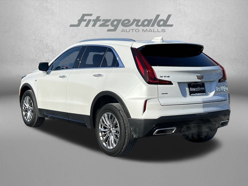 2024 Cadillac XT4 Premium Luxury