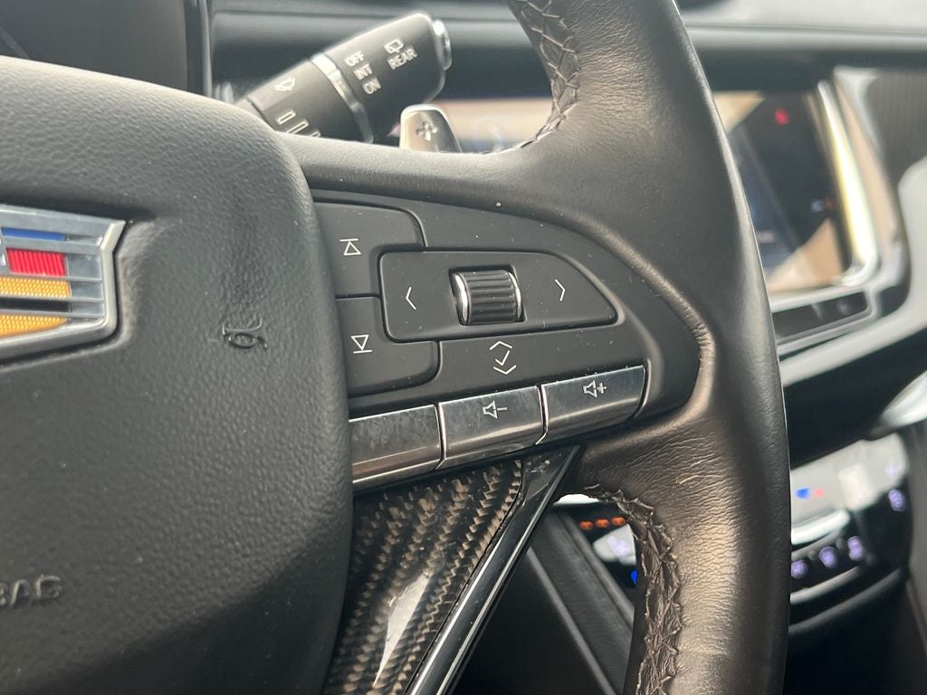 2024 Cadillac XT6 Sport