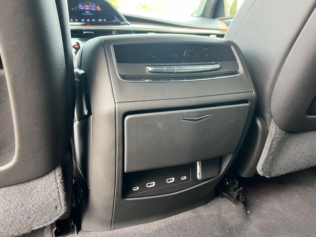 2024 Cadillac Escalade ESV Premium Luxury Platinum