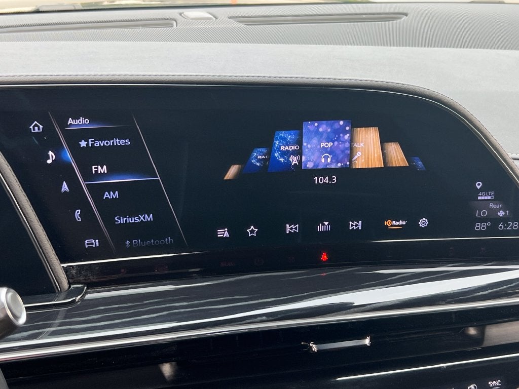 2024 Cadillac Escalade ESV Sport