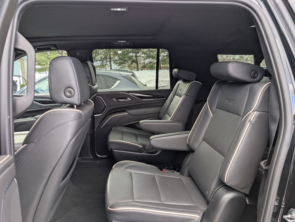 2024 Cadillac Escalade ESV Sport