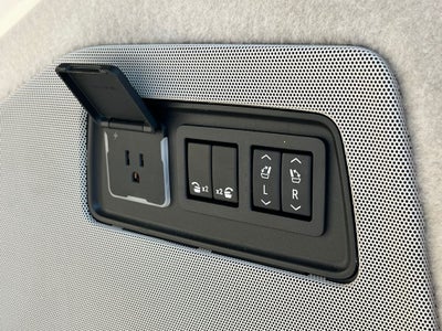 2024 Cadillac Escalade ESV Sport Platinum