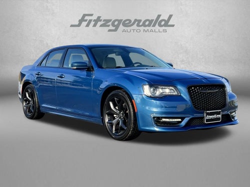 2022 Chrysler 300 Touring