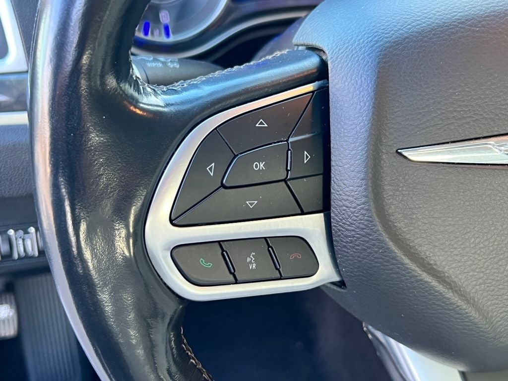 2022 Chrysler 300 Touring