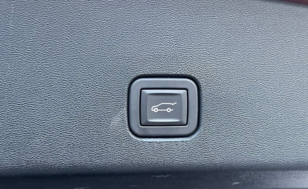 2025 Cadillac OPTIQ Sport 2