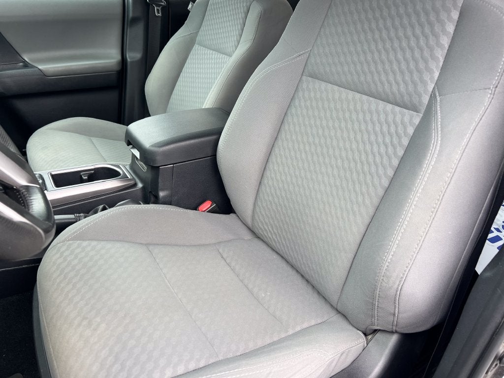 2020 Toyota Tacoma SR5 V6
