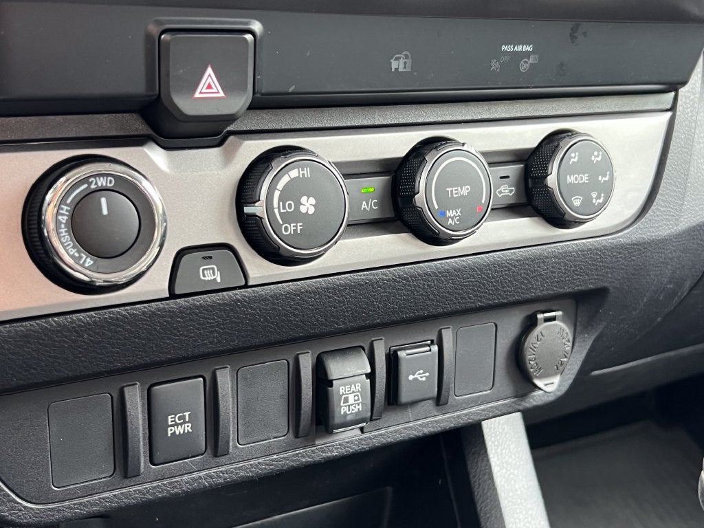 2020 Toyota Tacoma SR5 V6