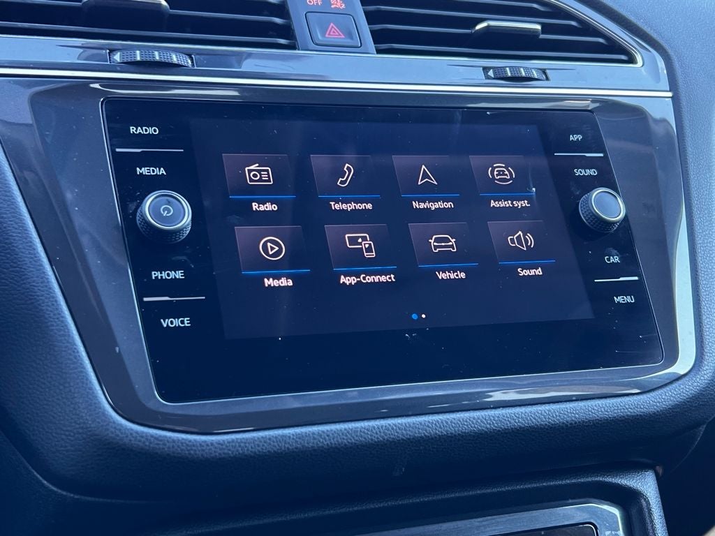 2023 Volkswagen Tiguan 2.0T SE