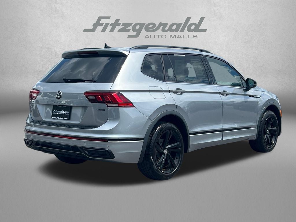 2024 Volkswagen Tiguan 2.0T SE R-Line Black