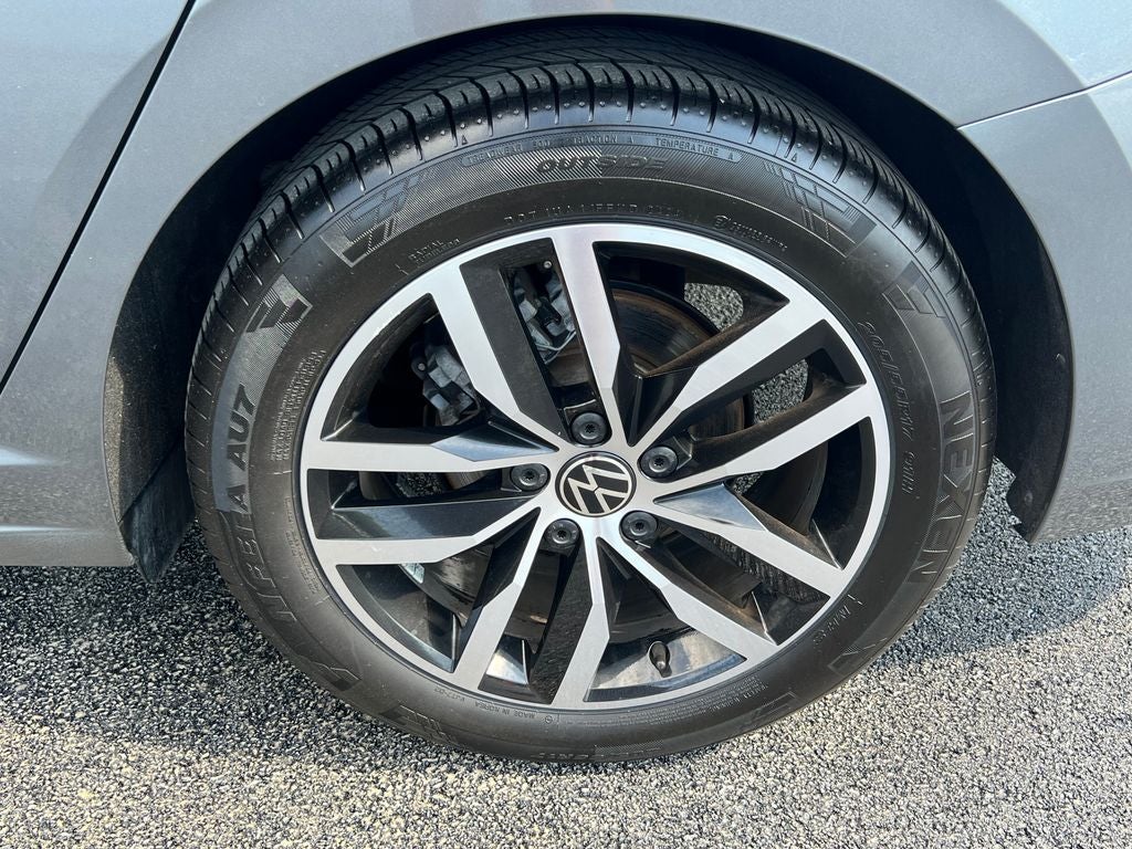2025 Volkswagen Jetta 1.5T SE