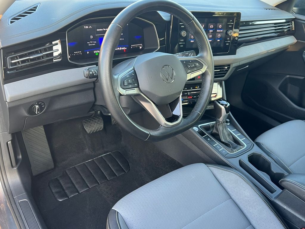 2025 Volkswagen Jetta 1.5T SE