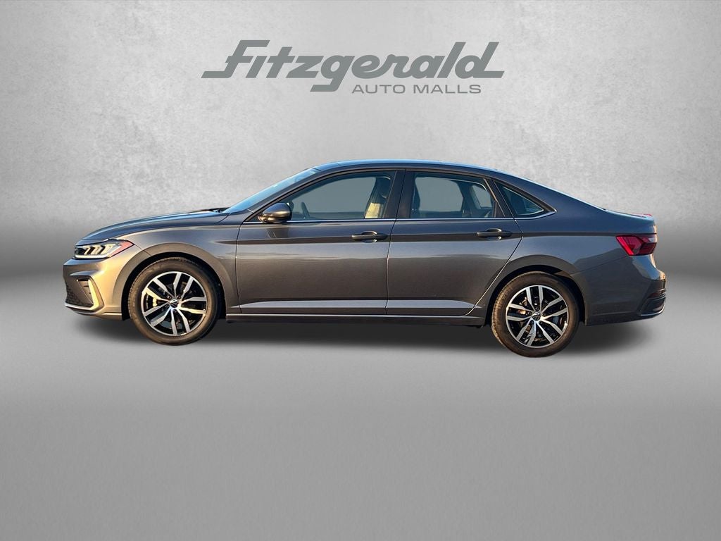 2025 Volkswagen Jetta 1.5T SE