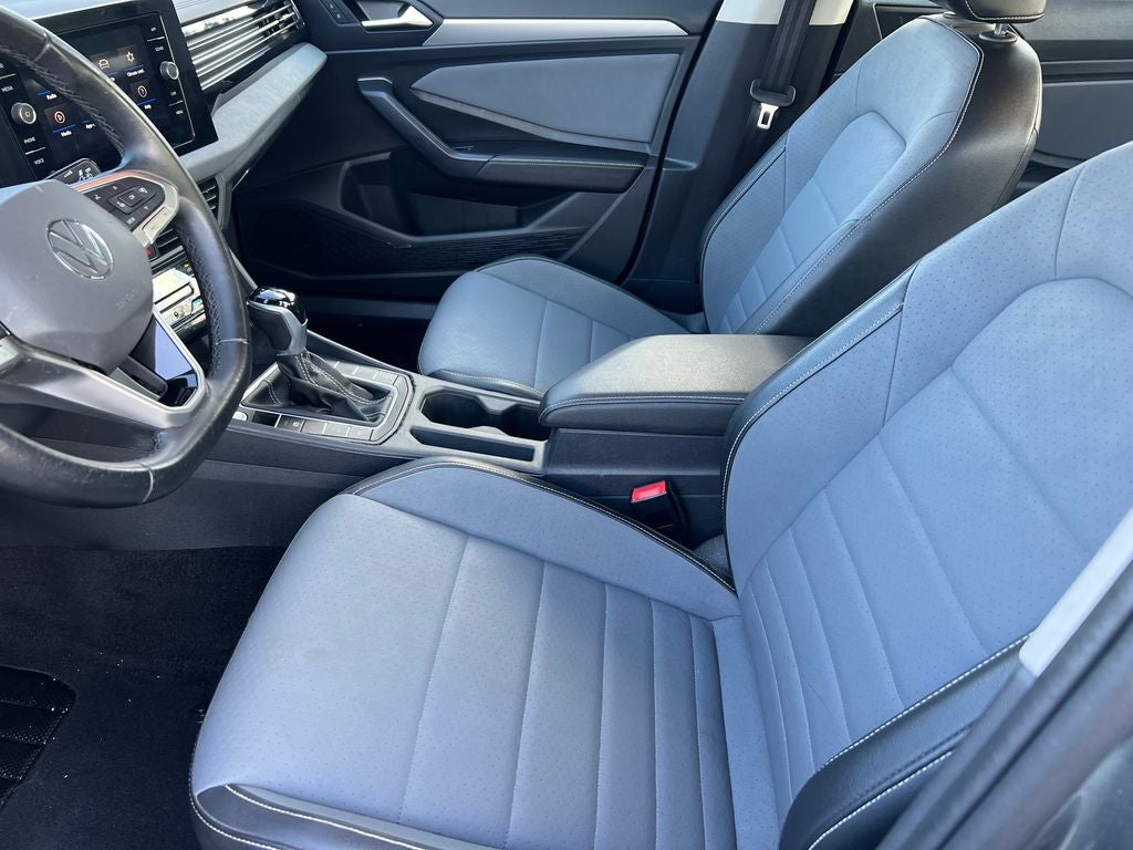 2025 Volkswagen Jetta 1.5T SE