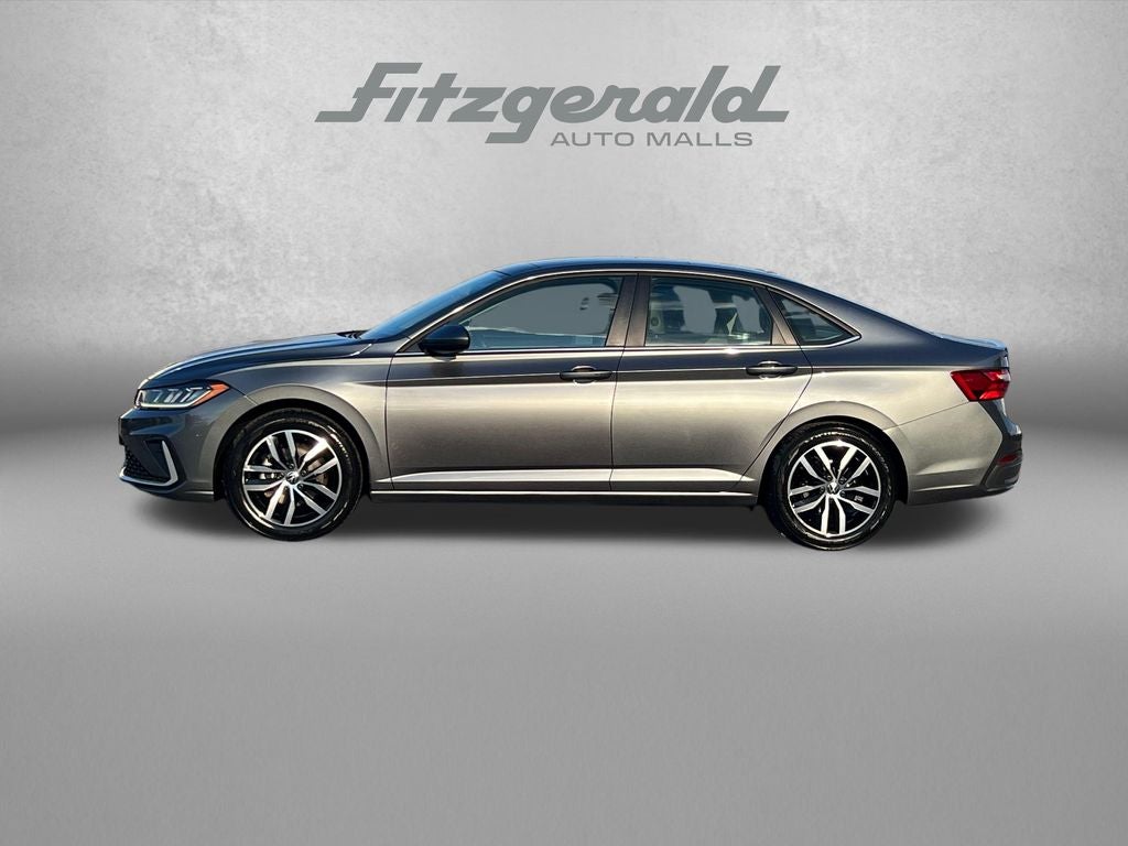 2025 Volkswagen Jetta 1.5T SE