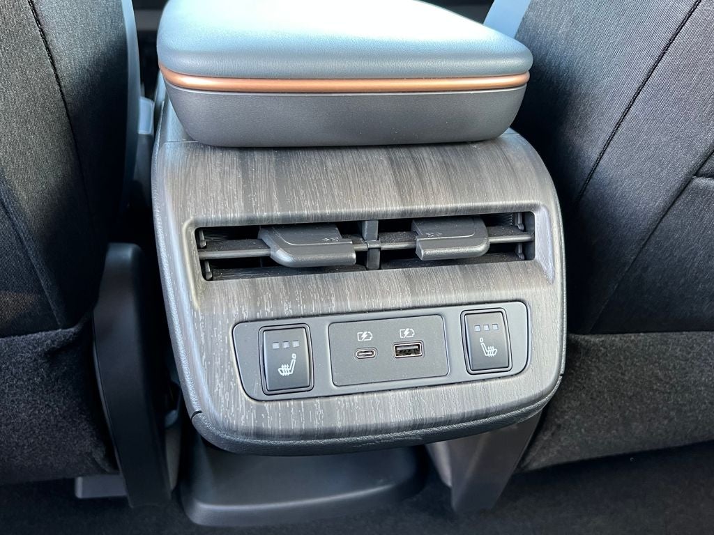 2023 Nissan Ariya PLATINUM+ e-4ORCE