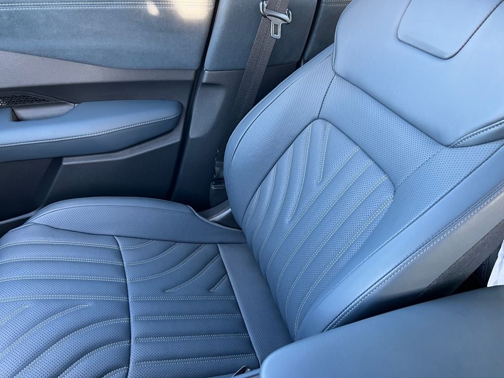 2023 Nissan Ariya PLATINUM+ e-4ORCE