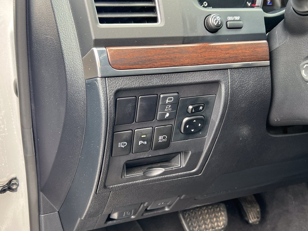 2021 Toyota Land Cruiser Heritage Edition