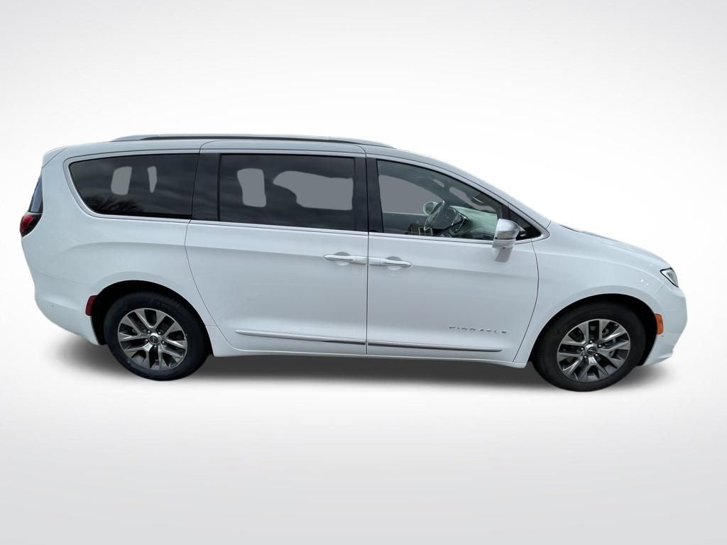 2021 Chrysler Pacifica Hybrid Pinnacle