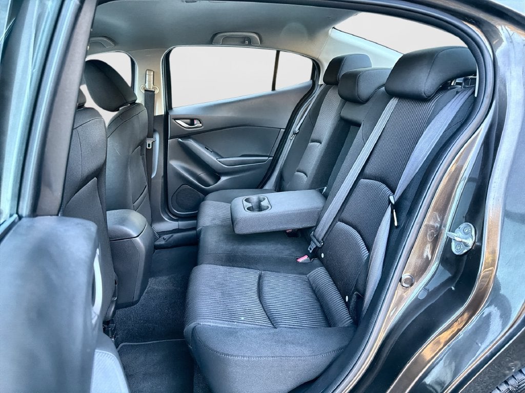 2014 Mazda Mazda3 i Touring