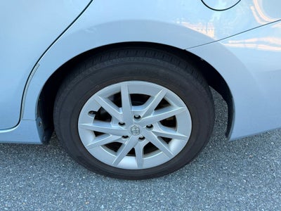 2014 Toyota Prius v Three