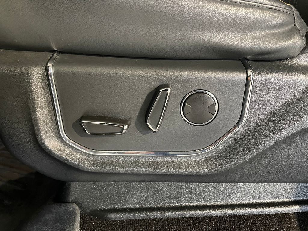 2022 Ford Expedition Max Platinum