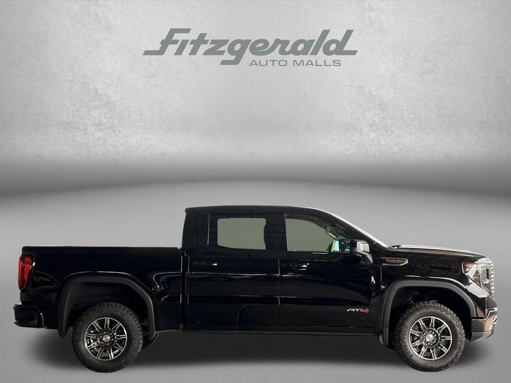 2025 GMC Sierra AT4