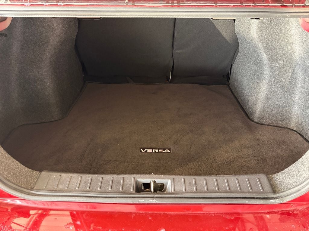 2020 Nissan Versa 1.6 SV