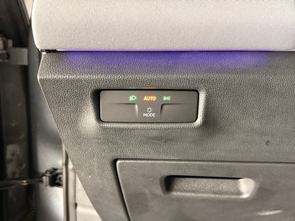 2025 Volkswagen Tiguan 2.0T SE R-Line Black