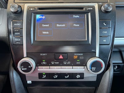 2012 Toyota CAMRY SE