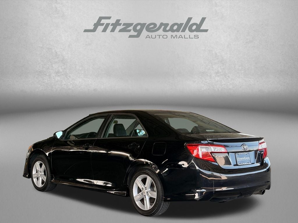 2012 Toyota CAMRY SE