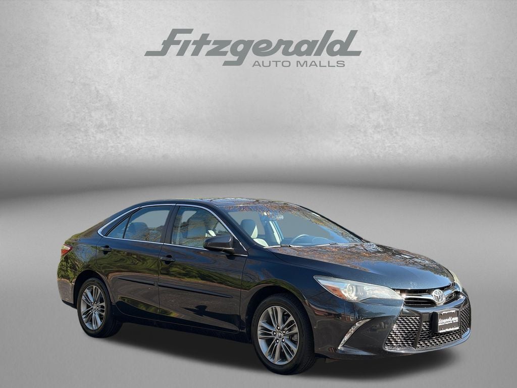 2016 Toyota CAMRY SE