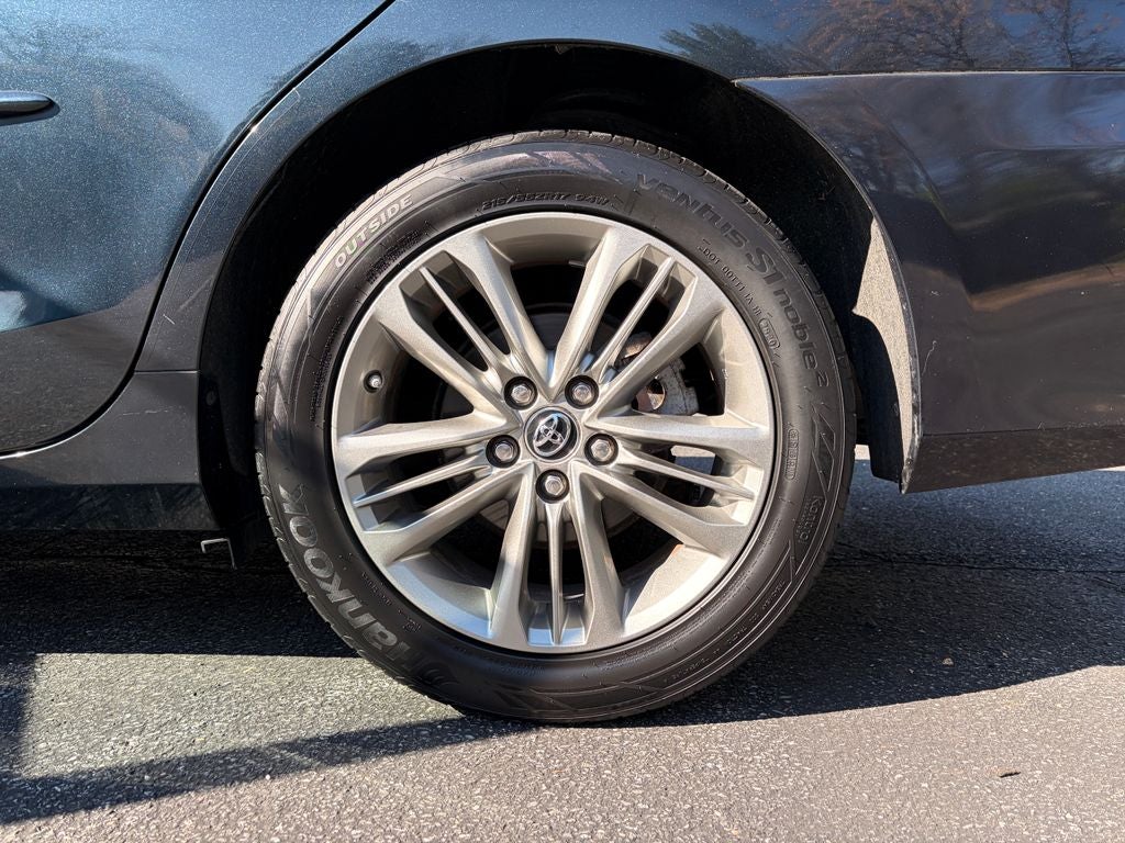 2016 Toyota CAMRY SE