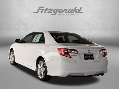 2014 Toyota CAMRY SE