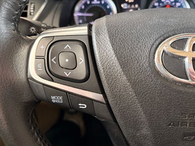 2017 Toyota CAMRY XLE