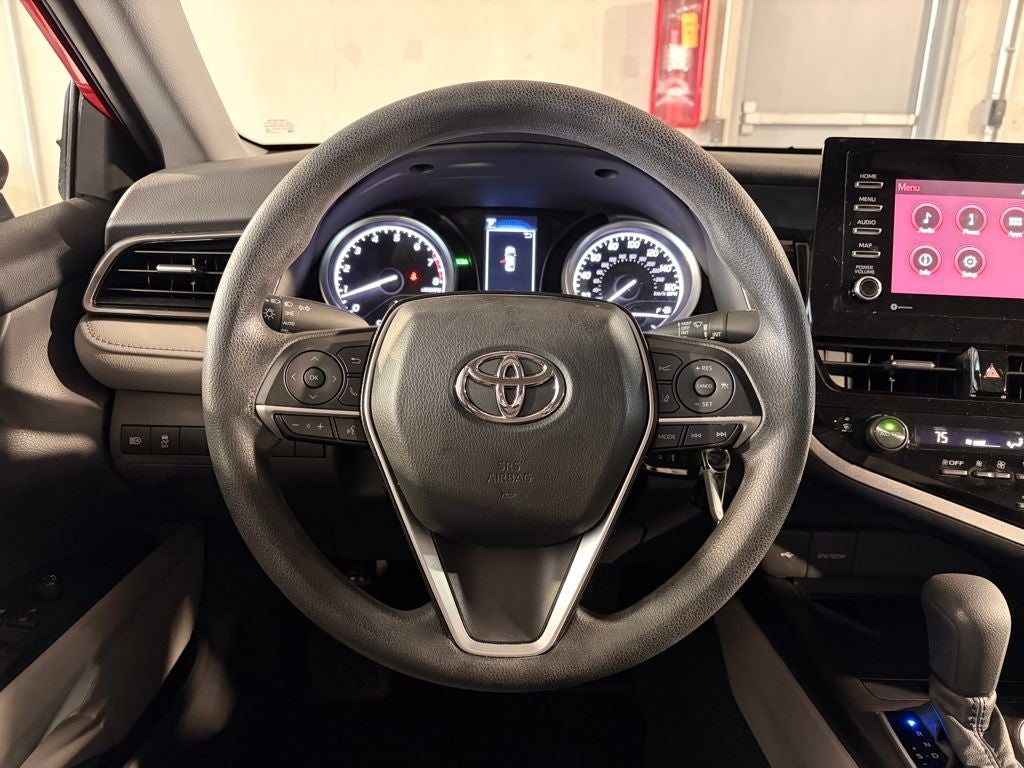 2023 Toyota CAMRY LE