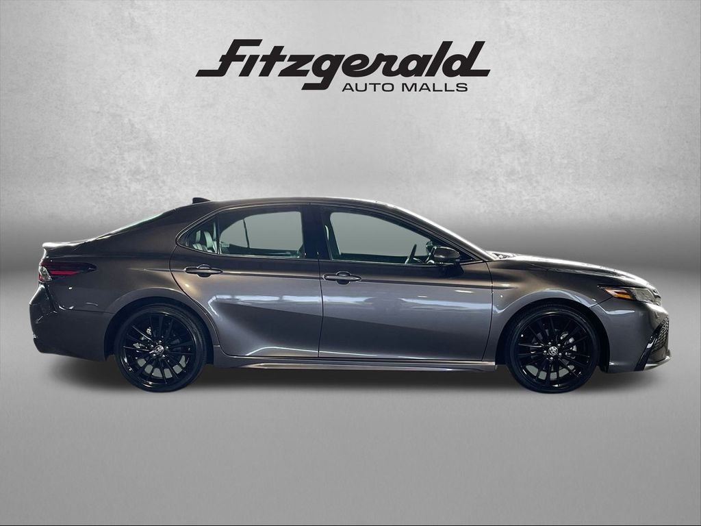 2022 Toyota CAMRY XSE