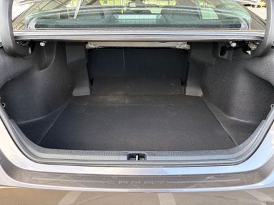 2022 Toyota CAMRY LE