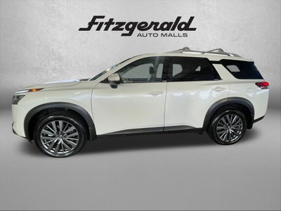2024 Nissan Pathfinder SL