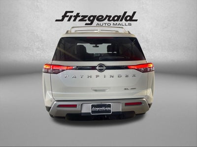 2024 Nissan Pathfinder SL