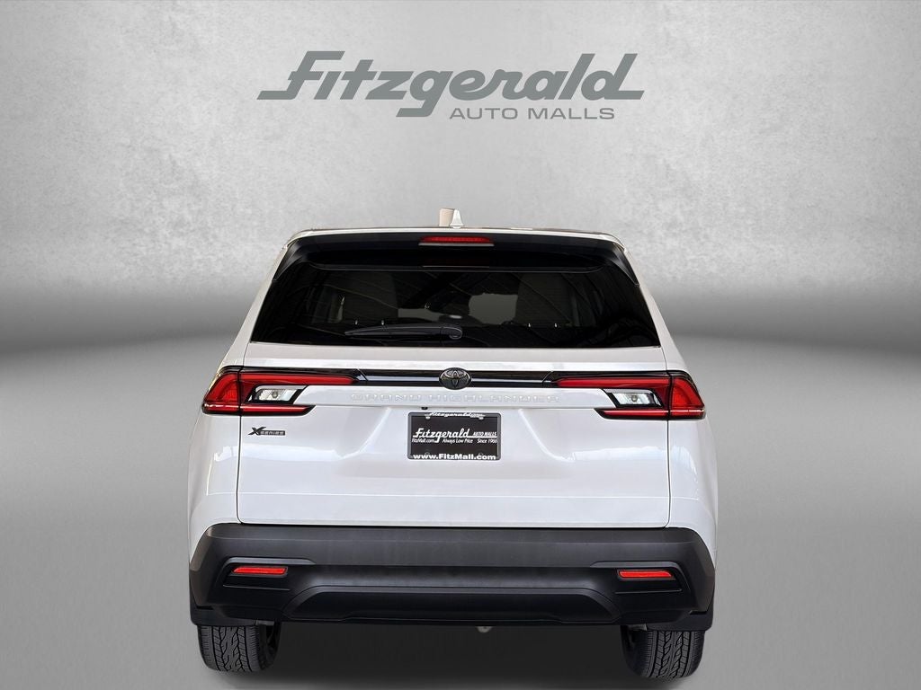 2025 Toyota GRAND HIGHLANDER LE