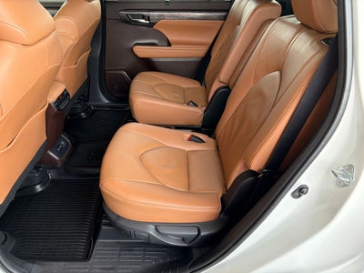 2020 Toyota Highlander Platinum