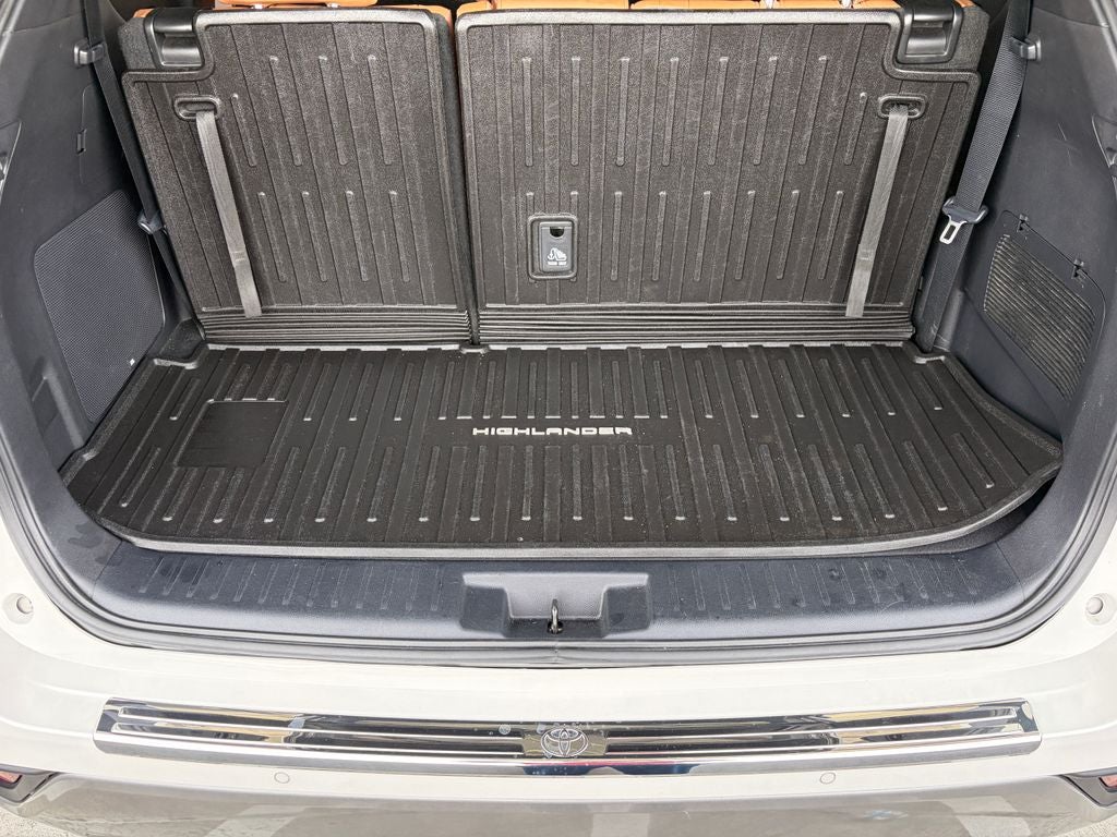 2020 Toyota Highlander Platinum