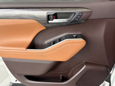 2020 Toyota Highlander Platinum