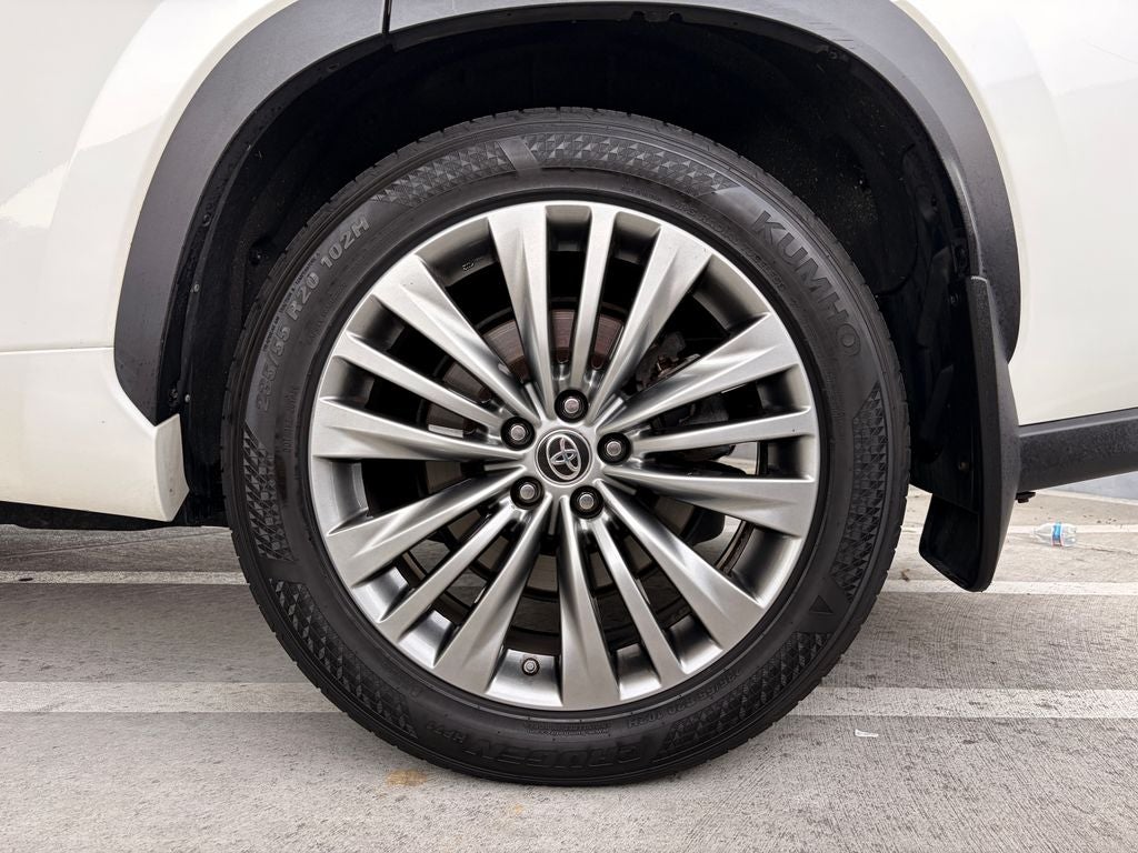 2020 Toyota Highlander Platinum