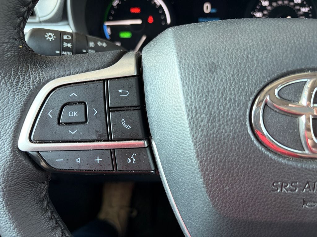 2024 Toyota SIENNA XLE XLE 8 Passenger