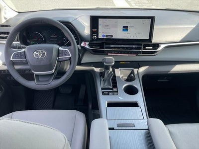 2026 Toyota SIENNA XLE AWD XLE 7 Passenger