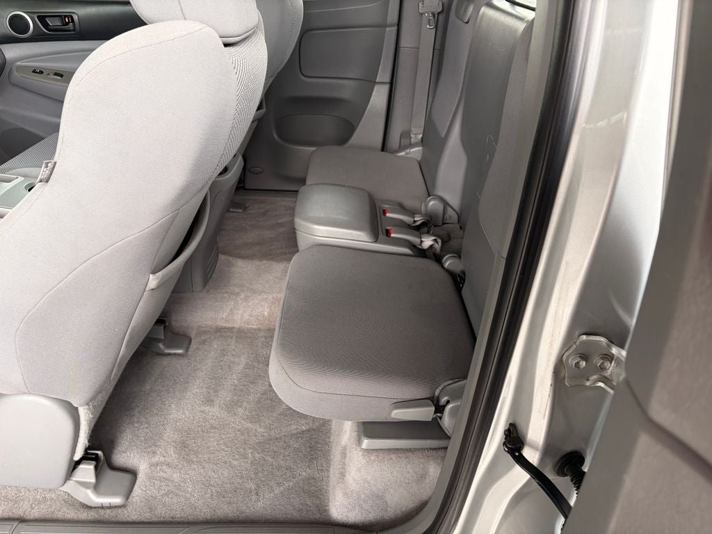 2009 Toyota TACOMA Base V6