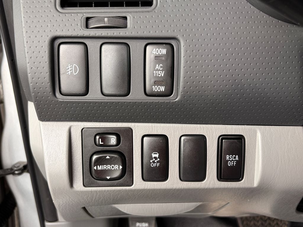 2009 Toyota TACOMA Base V6